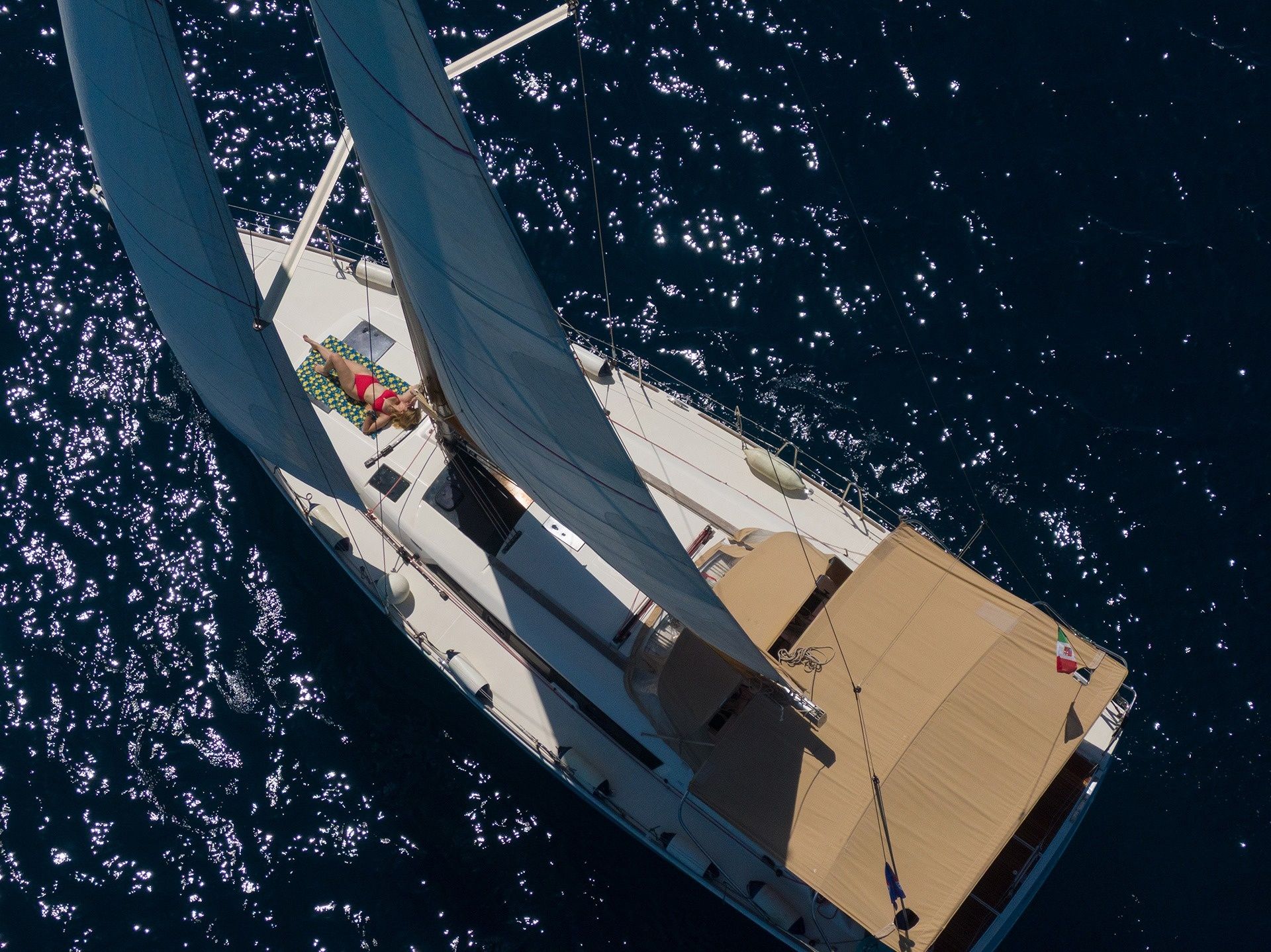 Dufour 460 GL | Neptune Planet
