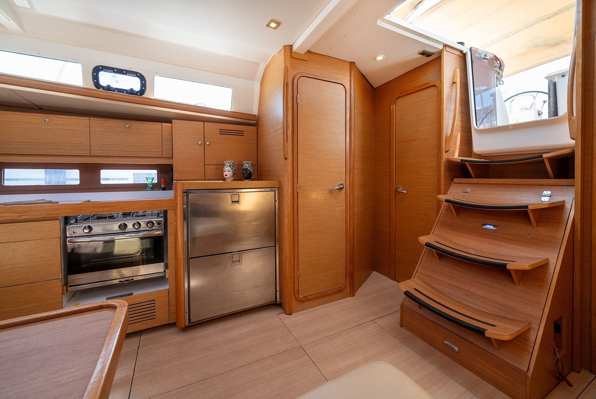 Dufour 460 GL | Neptune Planet