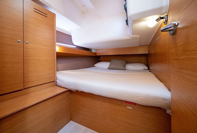 Dufour 460 GL | Neptune Planet