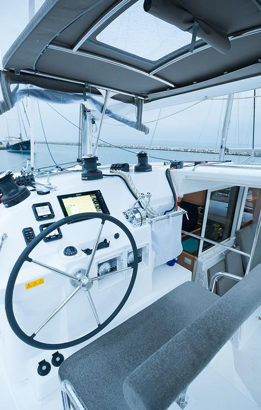 Lagoon 400 S2 | Lady Dom