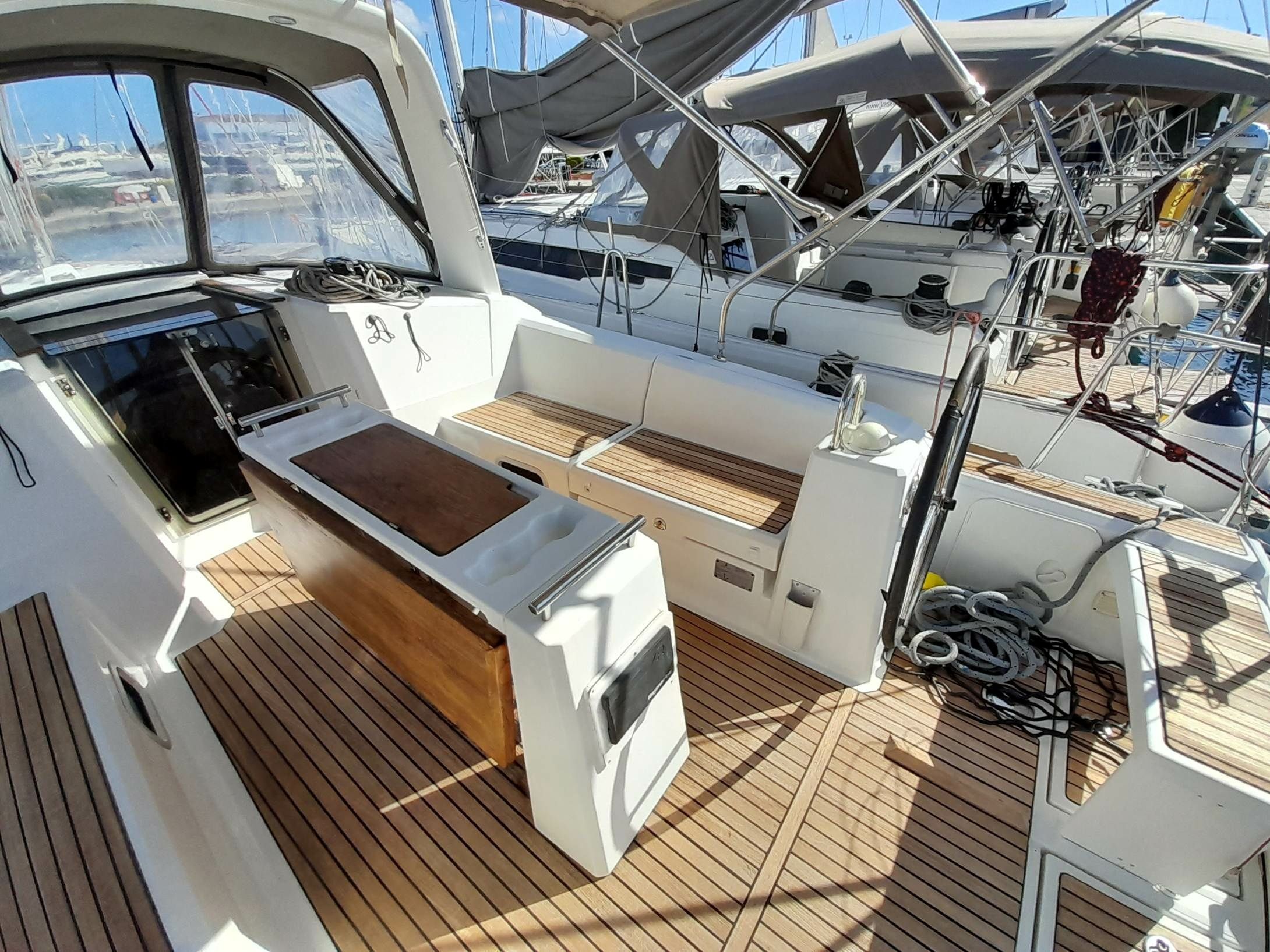Beneteau Oceanis 38 | Kos 38.1