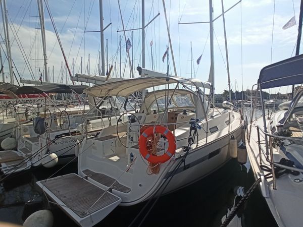 Bavaria Cruiser 36 | Nu Ga