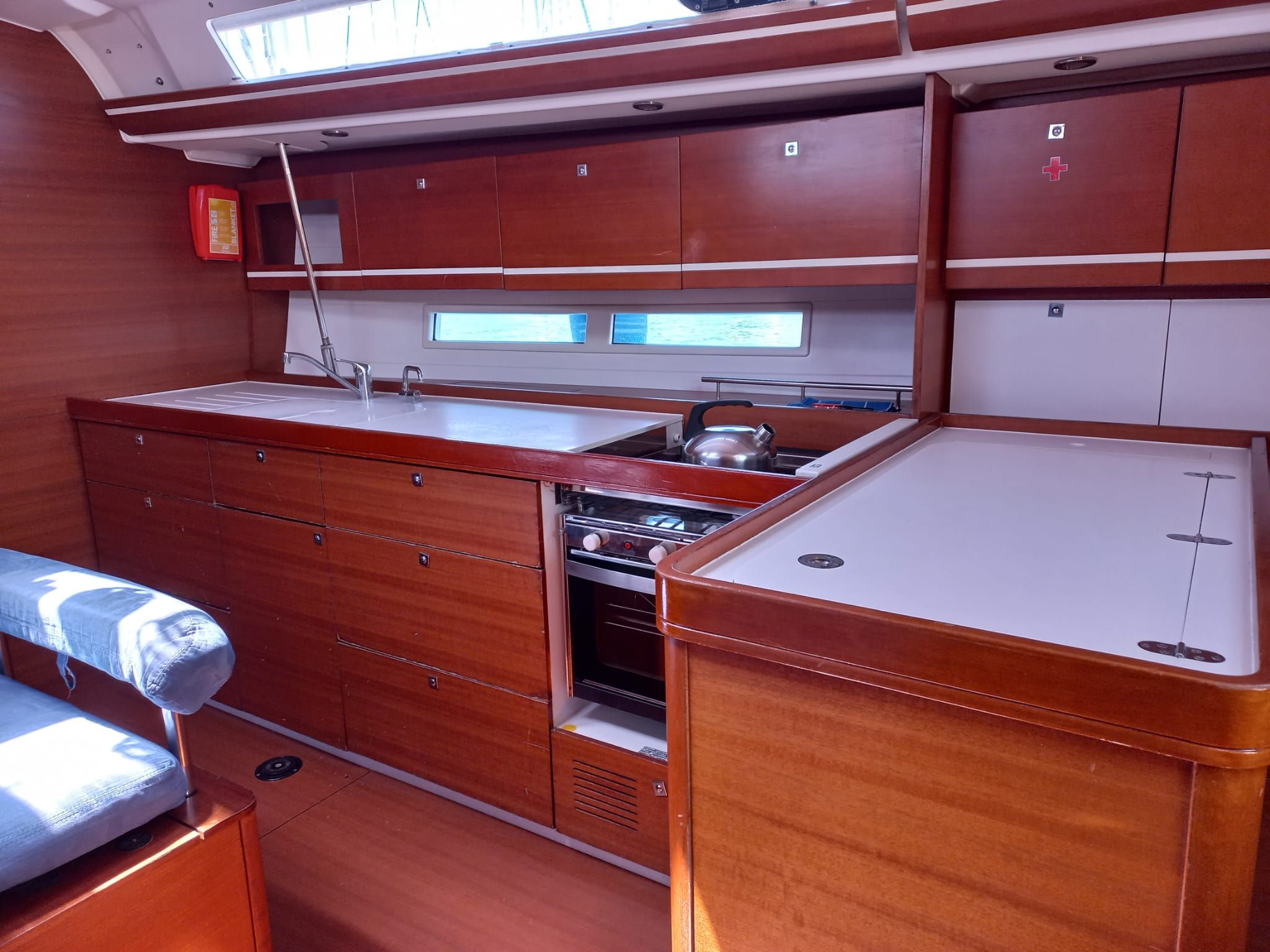 Dufour 450 | Surprise