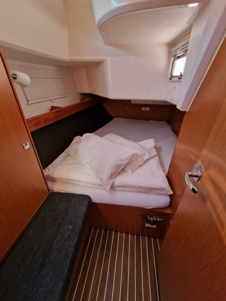 Bavaria Cruiser 37 | Astravi