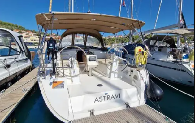 Bavaria Cruiser 37 | Astravi