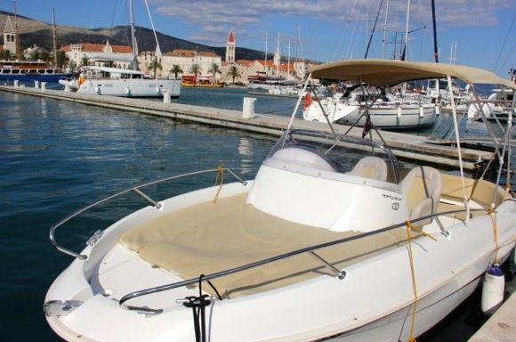 Beneteau Flyer 550 | Flyer