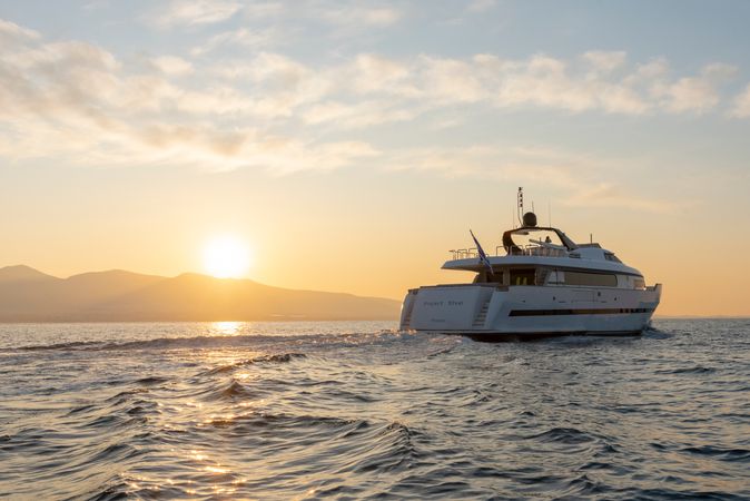 Bugari 100 | Project steel