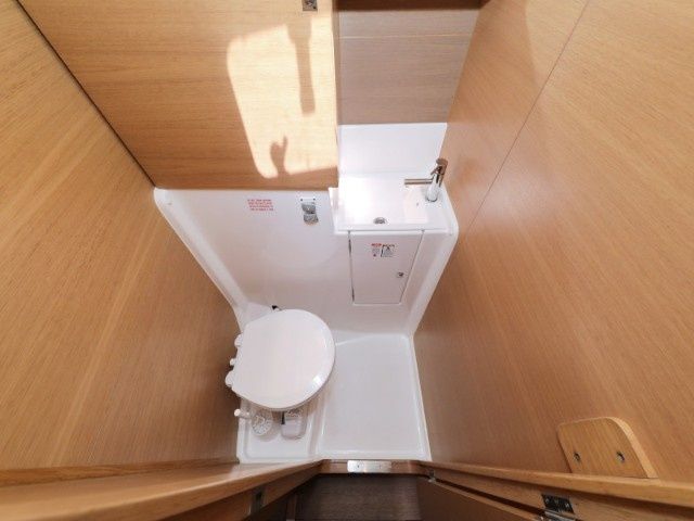 Dufour 560 | Captain Leo