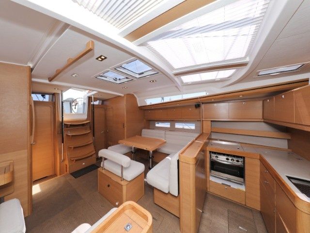 Dufour 560 | Captain Leo