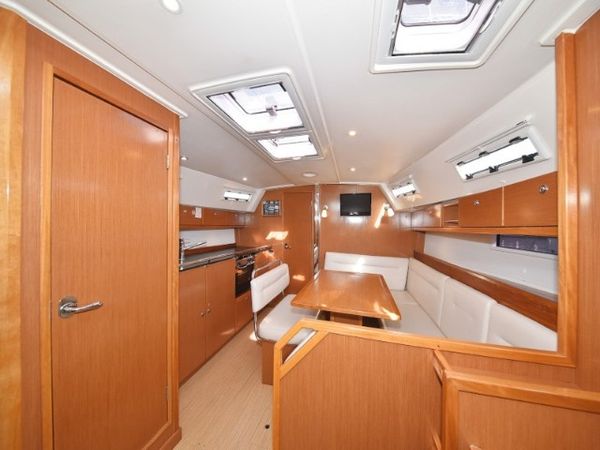 Bavaria Cruiser 40 | Pia M