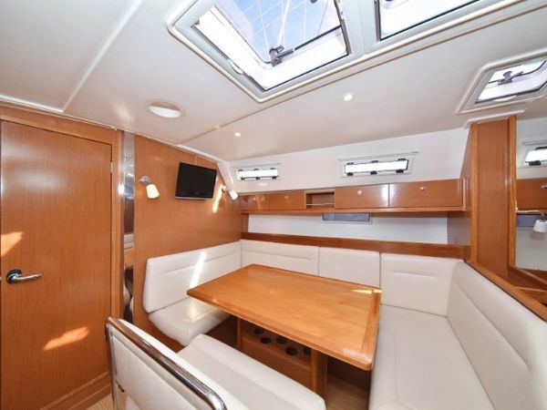 Bavaria Cruiser 40 | Pia M
