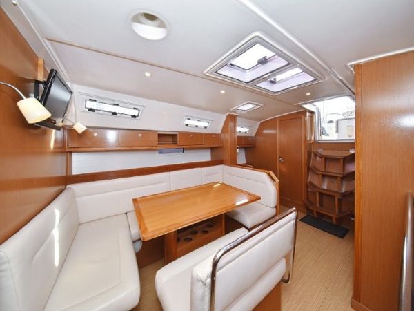 Bavaria Cruiser 40 | Pia M