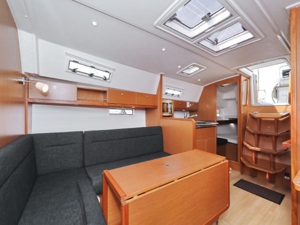 Bavaria Cruiser 36 | Petra M