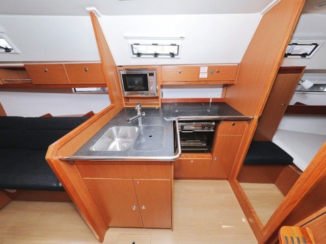 Bavaria Cruiser 36 | Petra M