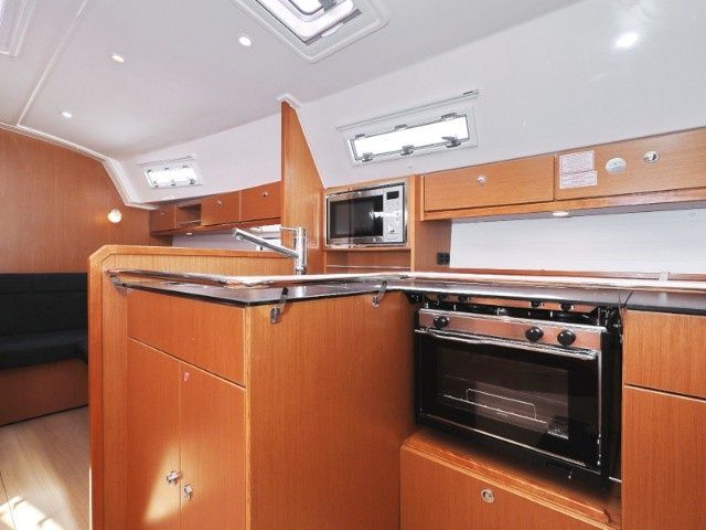 Bavaria Cruiser 36 | Petra M