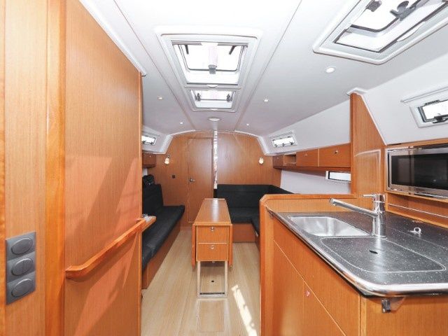 Bavaria Cruiser 36 | Petra M