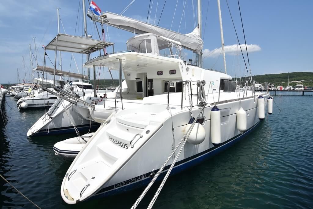 Lagoon 440 | Oceanus