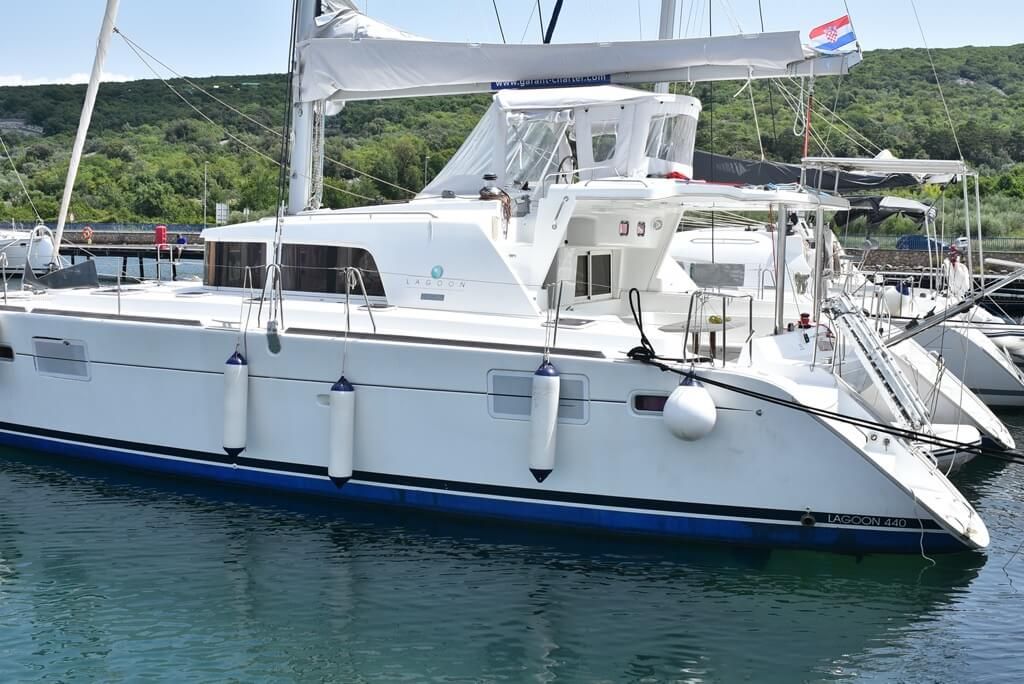 Lagoon 440 | Oceanus