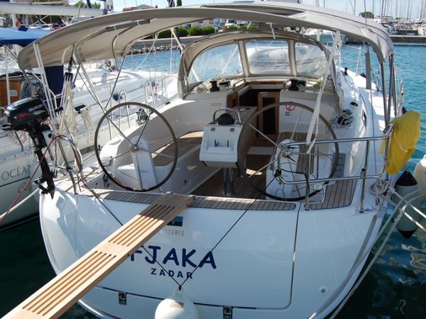 Bavaria Cruiser 37 | Fjaka