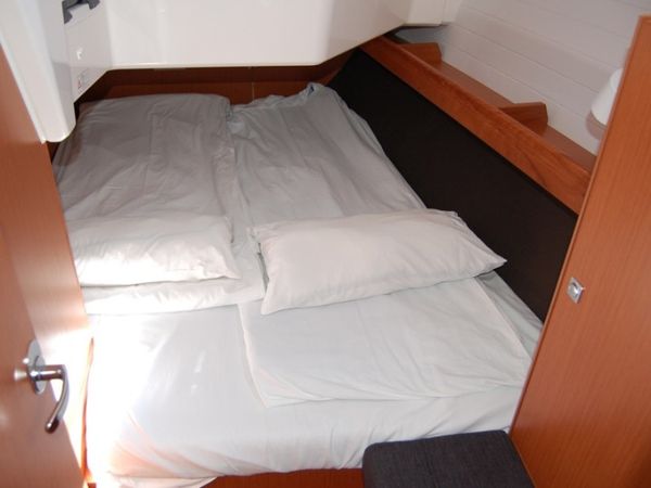 Bavaria Cruiser 37 | Fjaka