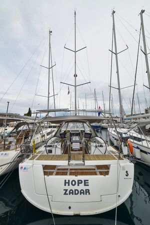 Beneteau Oceanis 41 | Hope