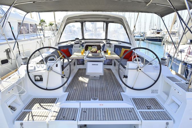 Beneteau Oceanis 41 | Fairytale