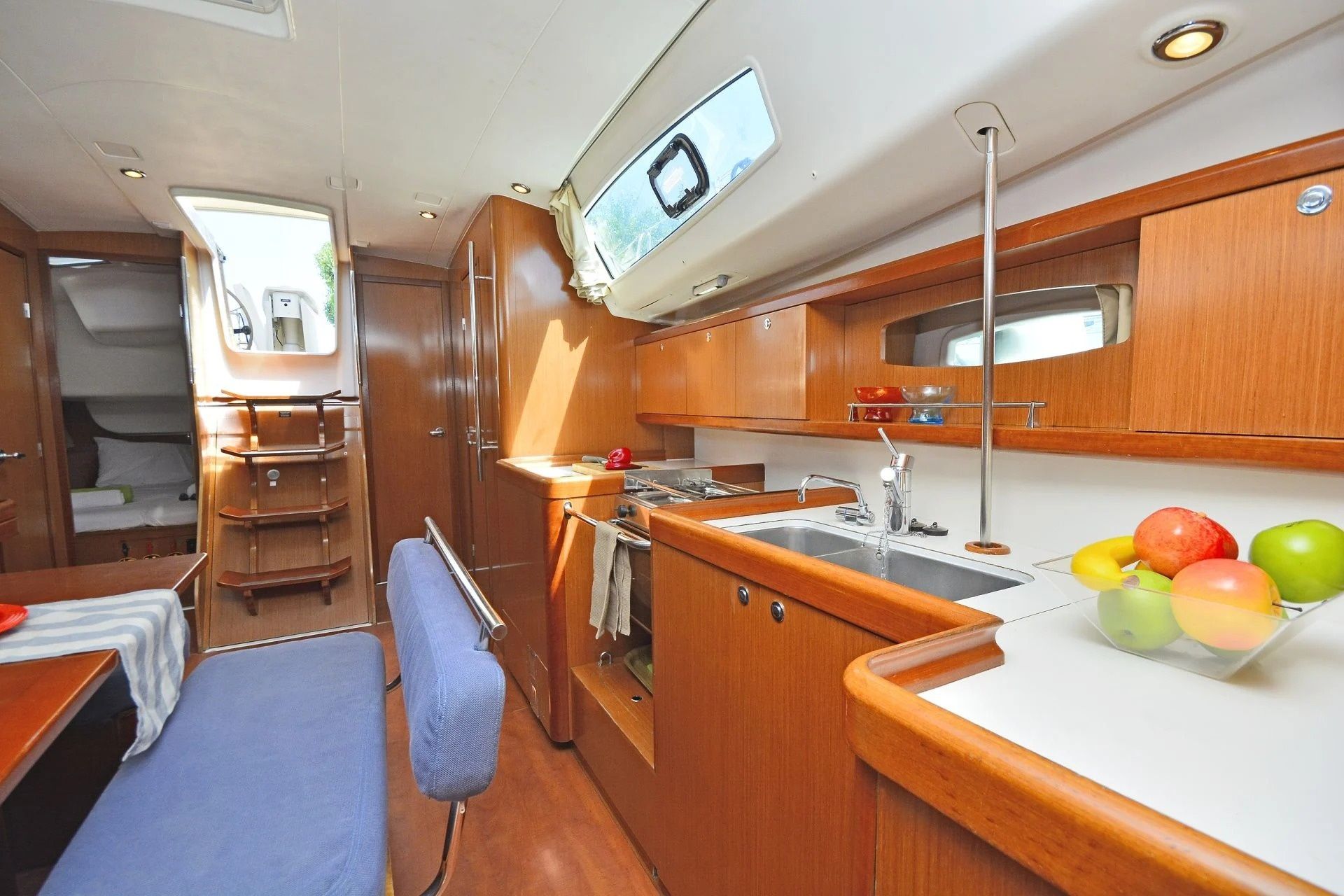 Beneteau Oceanis 43 | Elena