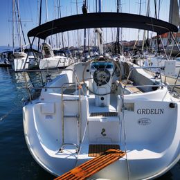 Beneteau Oceanis Clipper 331 | Grdelin