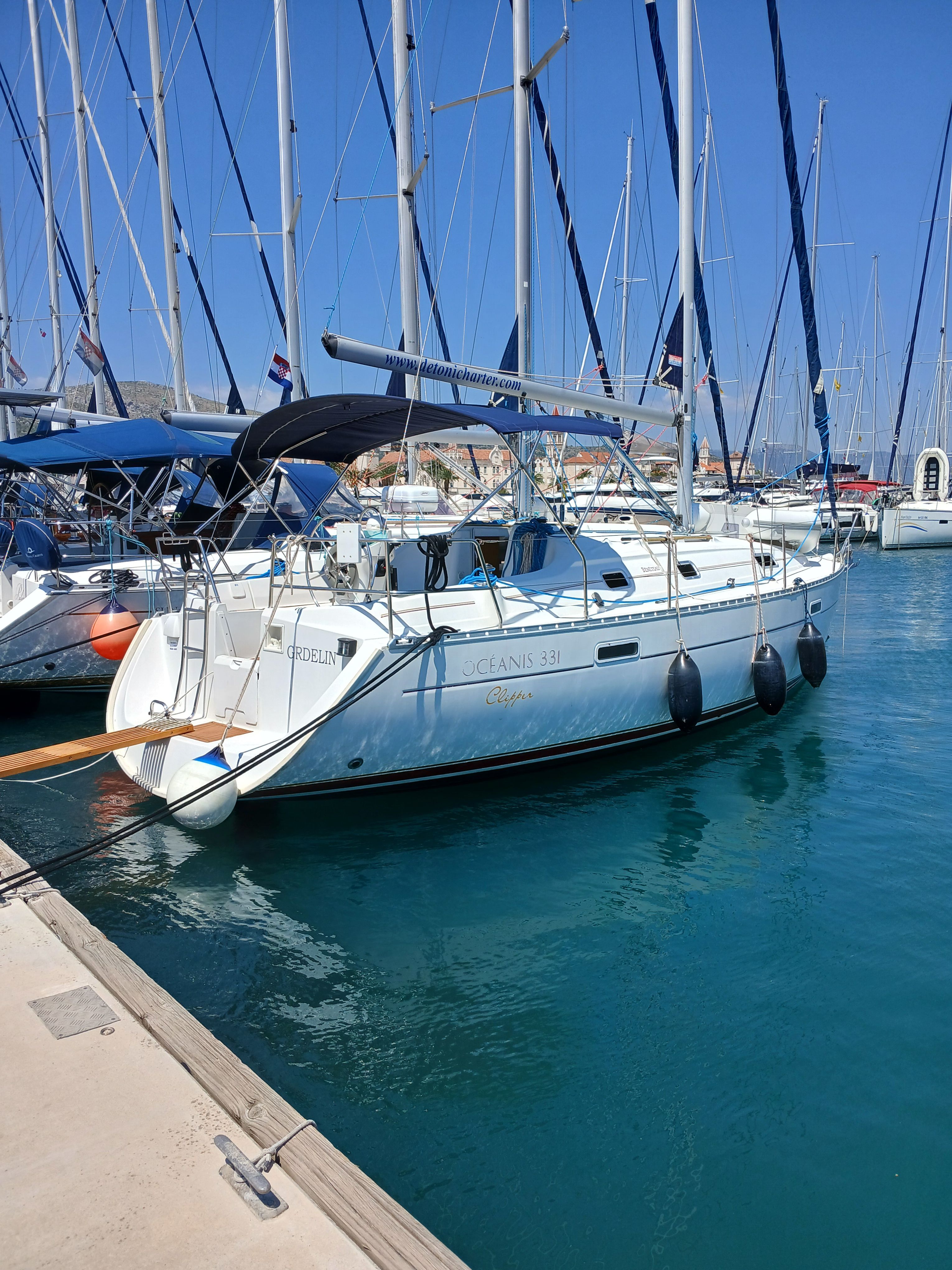 Beneteau Oceanis Clipper 331 | Grdelin