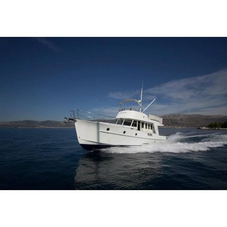 Beneteau Swift Trawler 42 | Skitnica