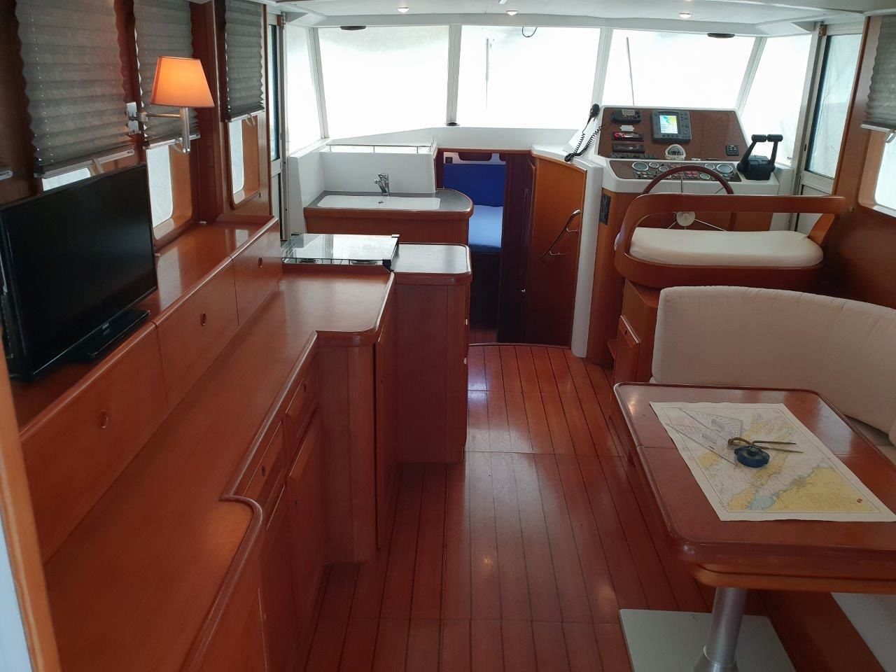 Beneteau Swift Trawler 42 | Skitnica