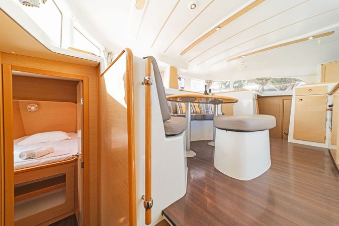 Lagoon 380 | Golf Charlie