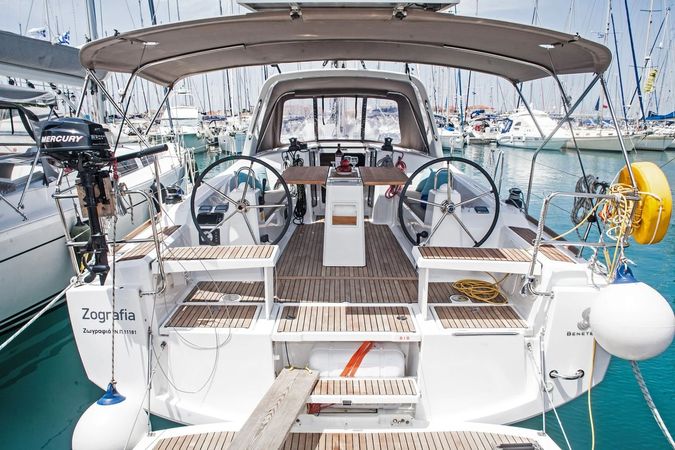 Beneteau Oceanis 38 | Zografia