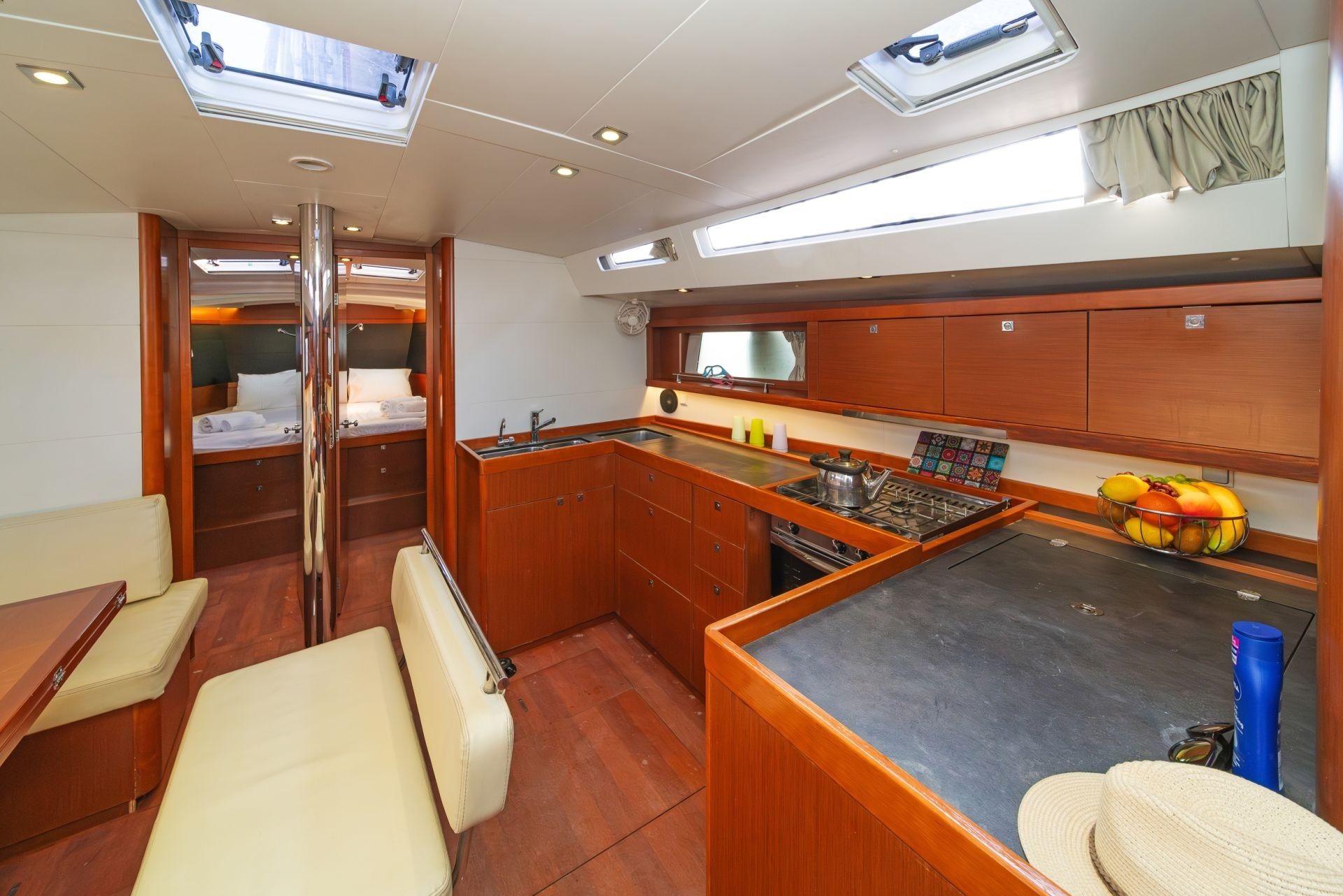 Beneteau Oceanis 48 | Annita