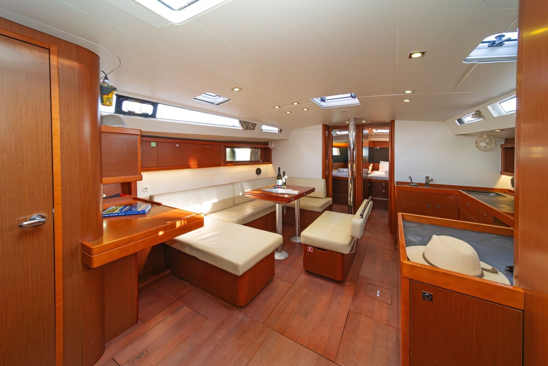 Beneteau Oceanis 48 | Annita