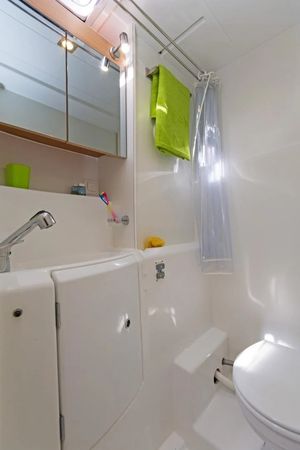 Lagoon 400 S2 | Turquoise