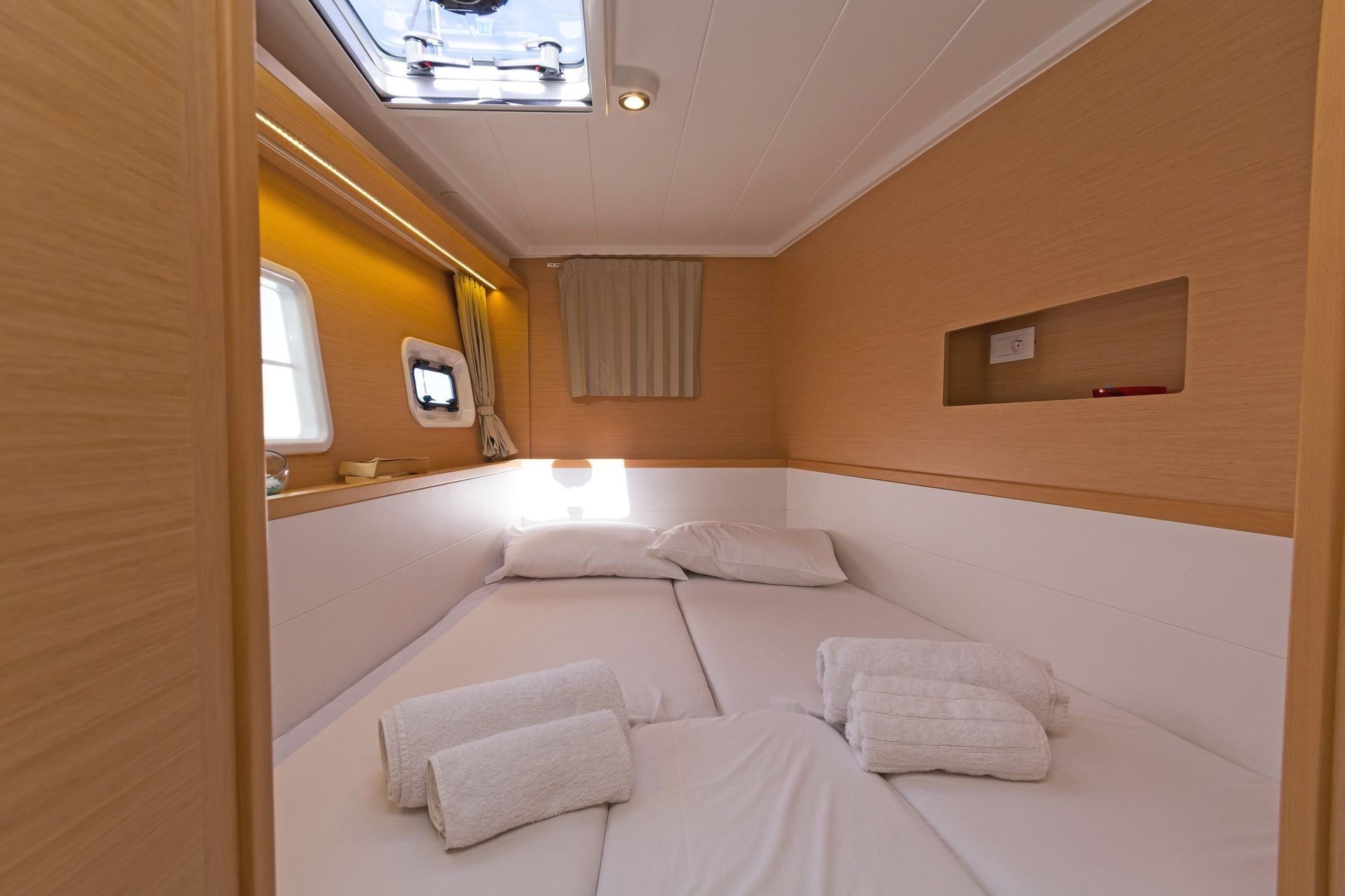 Lagoon 400 S2 | Turquoise