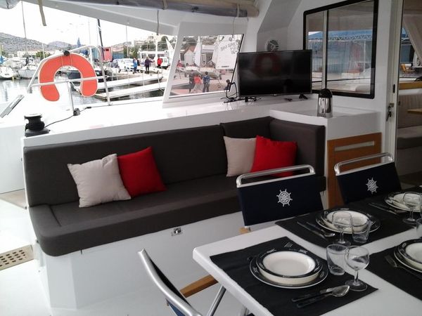 Nautitech 40 | Mystic Blue