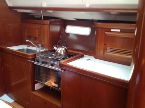 Beneteau Oceanis Clipper 393 | Hinitsa