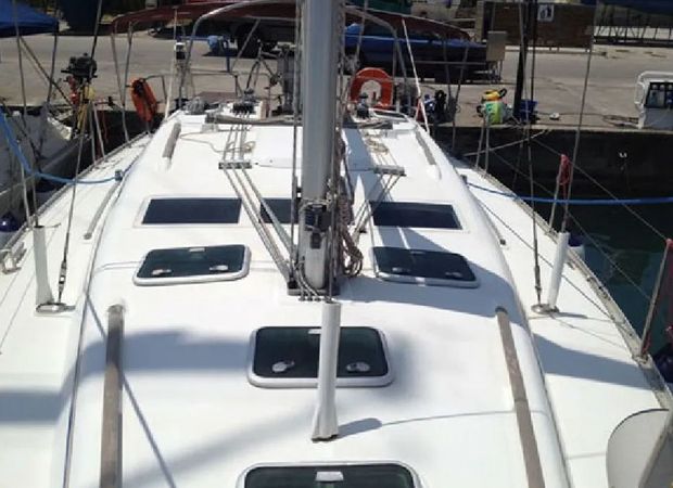 Beneteau Oceanis Clipper 393 | Hinitsa