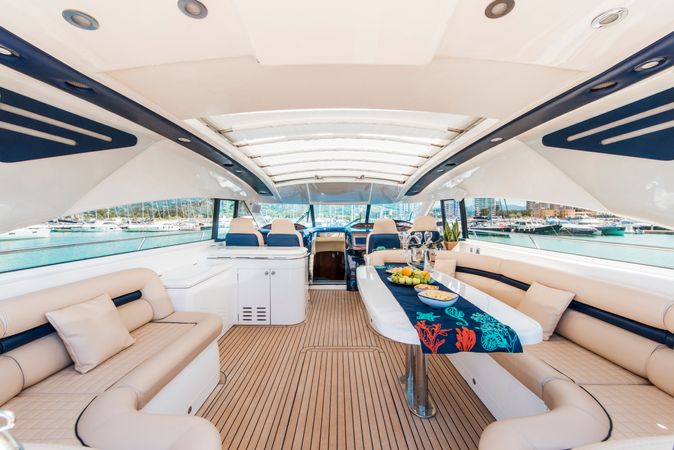 Princess 65 | Martiniky 2