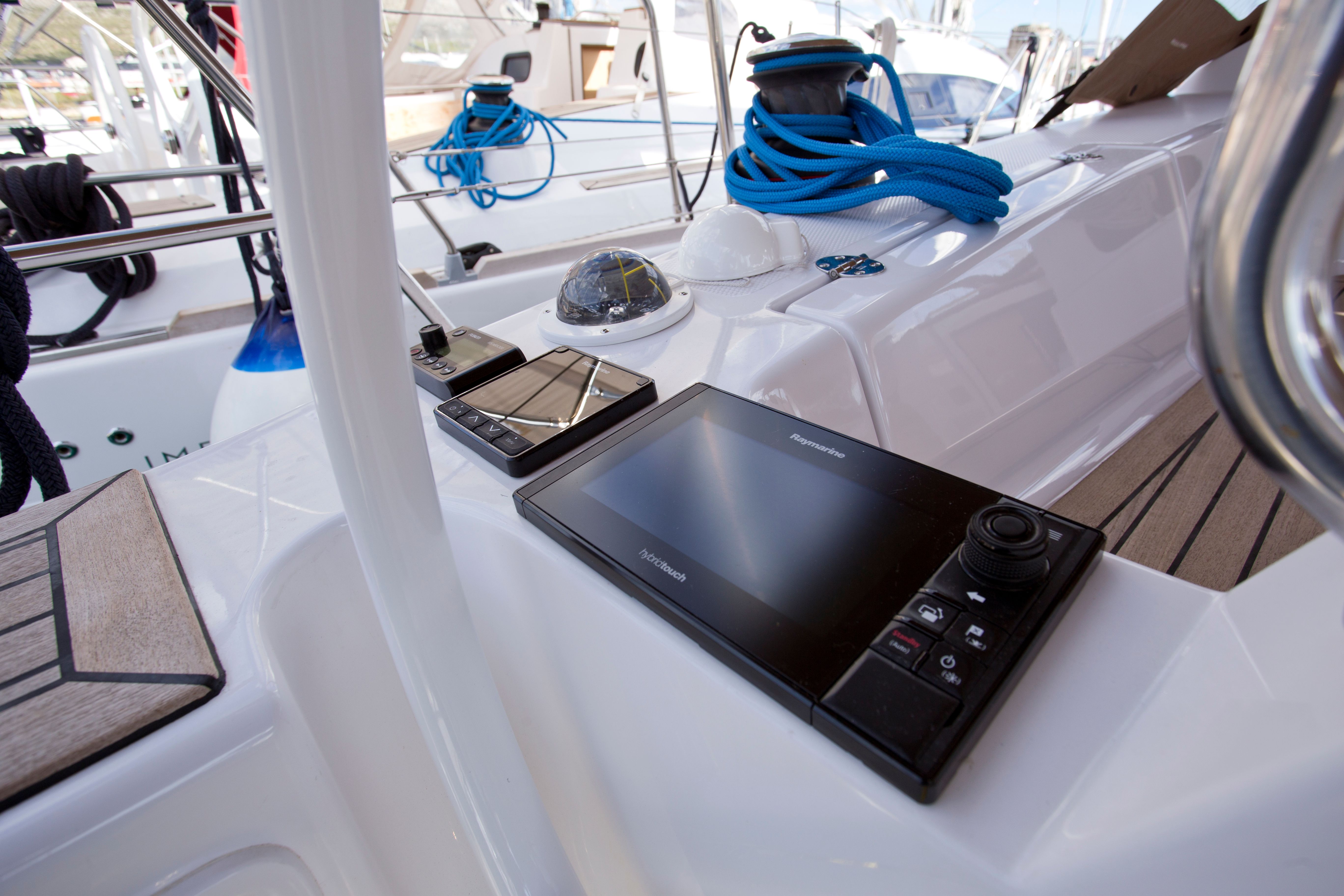 Elan 45 Impression | Six Friends