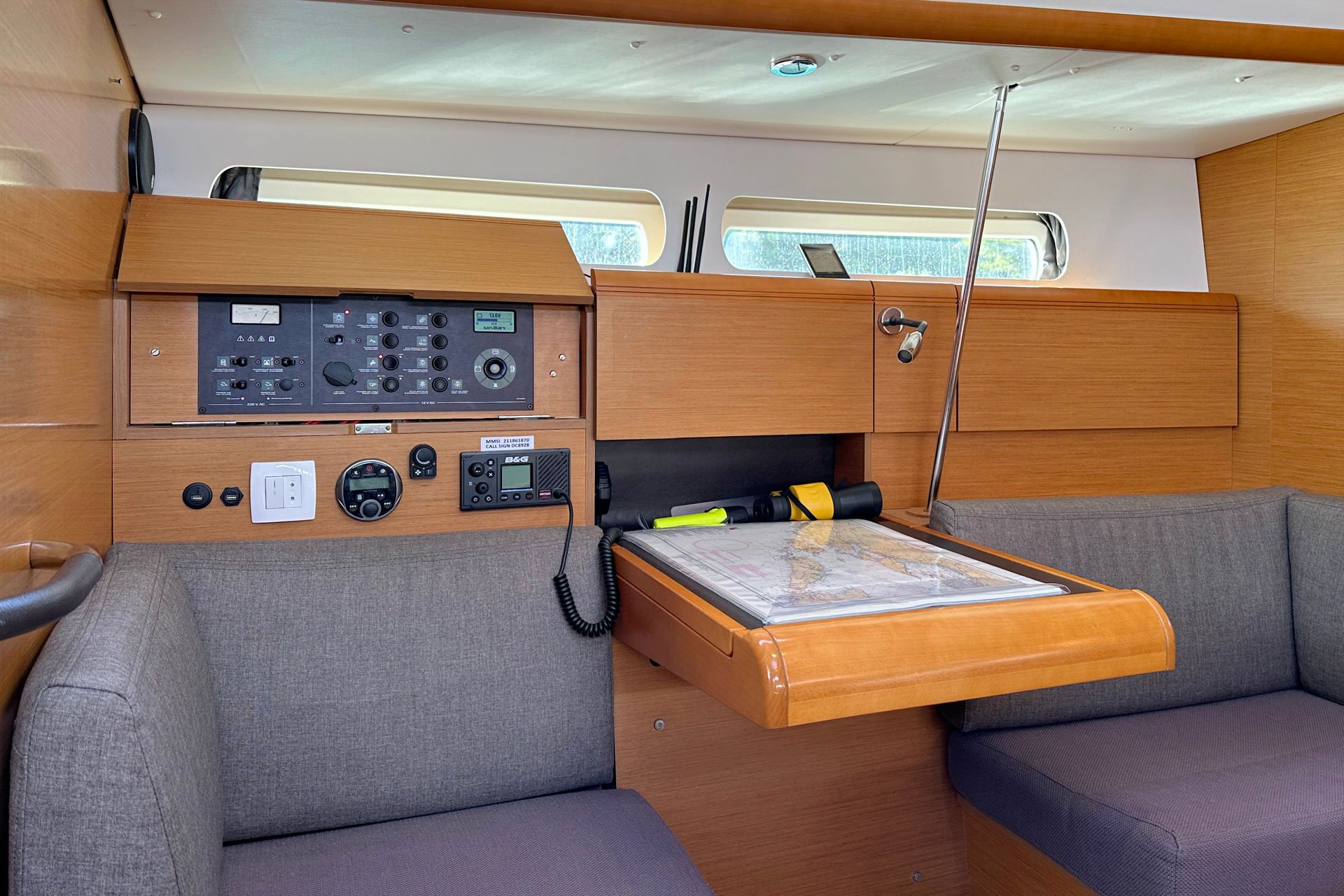 Jeanneau Sun Odyssey 409 | Veterano