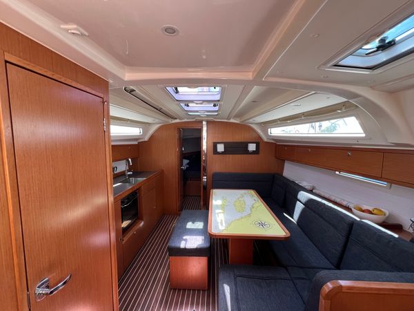 Bavaria Cruiser 41 | Lory