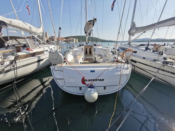 Bavaria Cruiser 41S | Blackstar