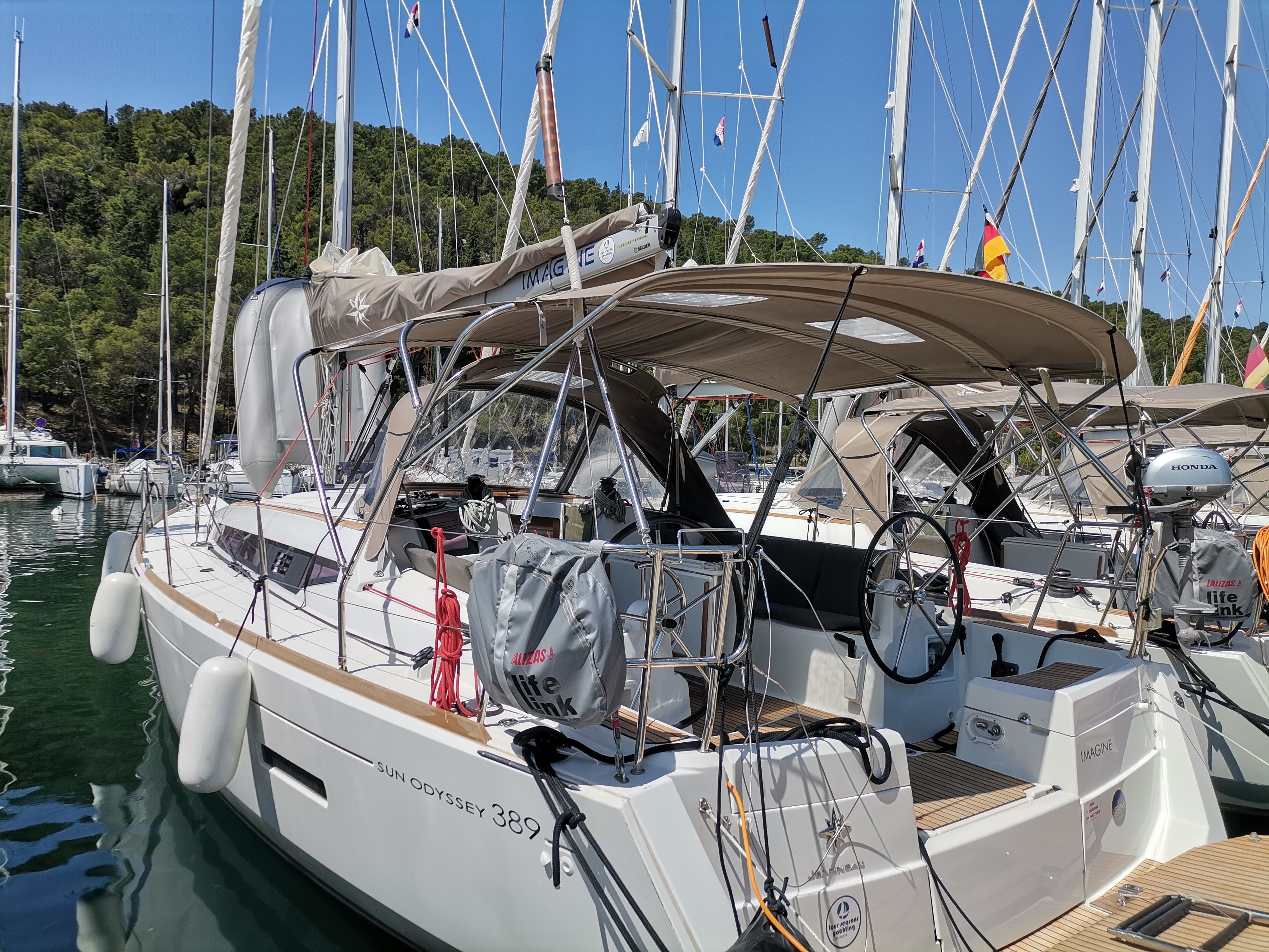 Jeanneau Sun Odyssey 389 | Imagine