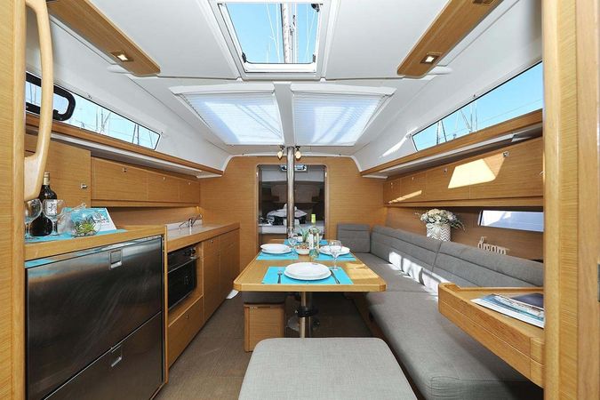 Dufour 382 | Alegria