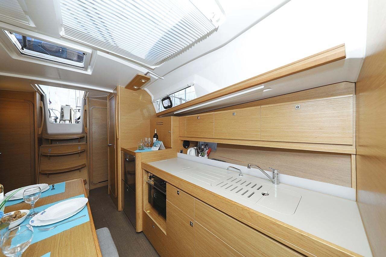 Dufour 382 | Alegria