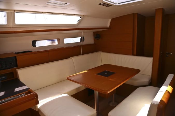 Jeanneau Sun Odyssey 469 | Thoe