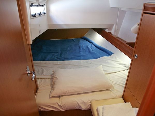 Bavaria Cruiser 36 | Doris